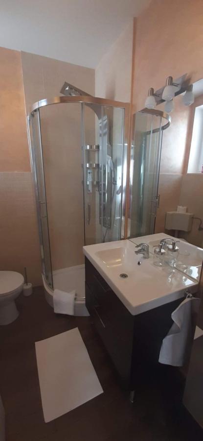 Apartment Pomerio Риека Экстерьер фото