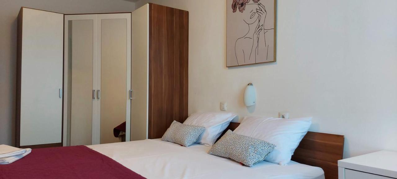 Apartment Pomerio Риека Экстерьер фото