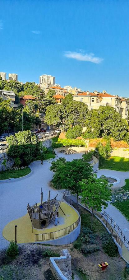 Apartment Pomerio Риека Экстерьер фото